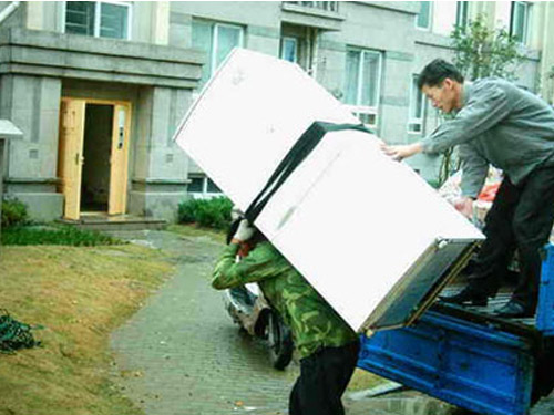 冰箱搬運